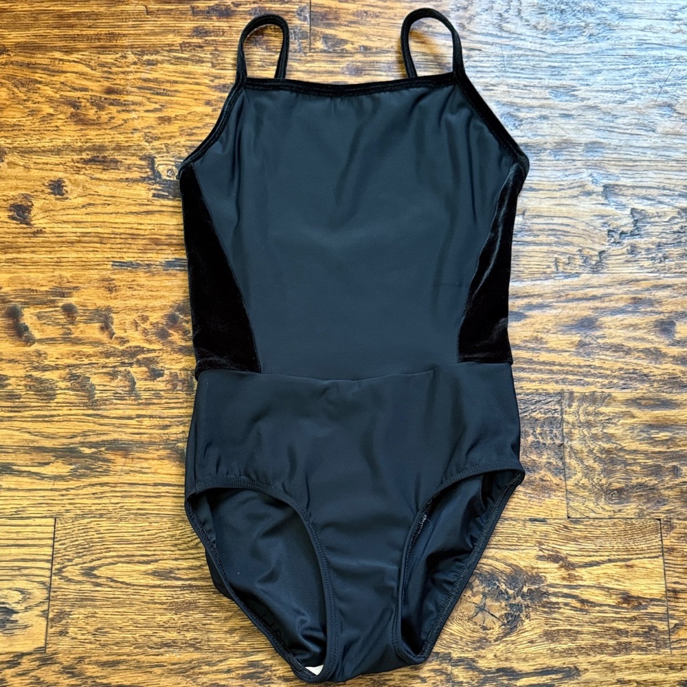 Eleve’ Black Alana Velvet Leotard - Picture 3 of 6